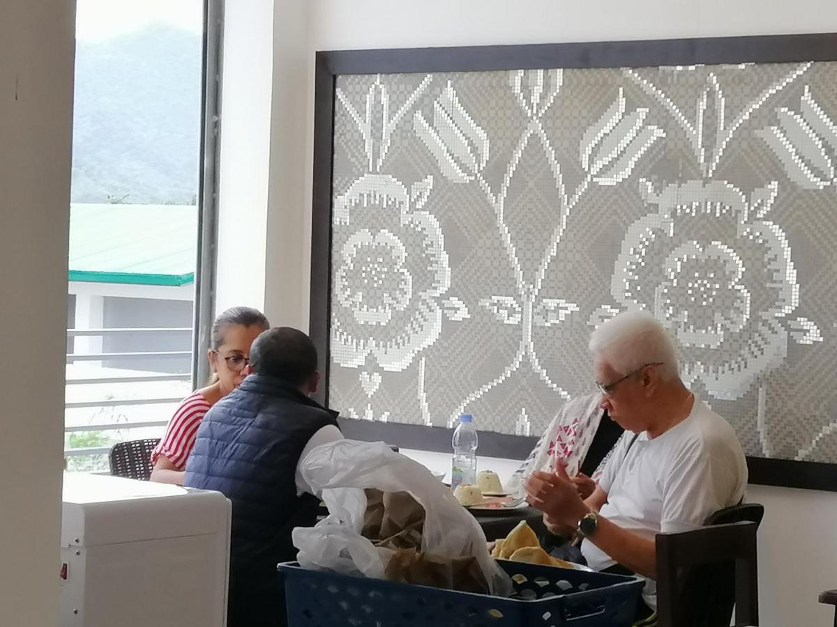 Hotel Rupert A Baler Luaran gambar